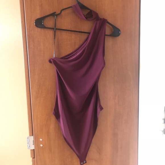Maroon One-Shoulder Bodysuit with Choker Connected - Picture 2 of 5